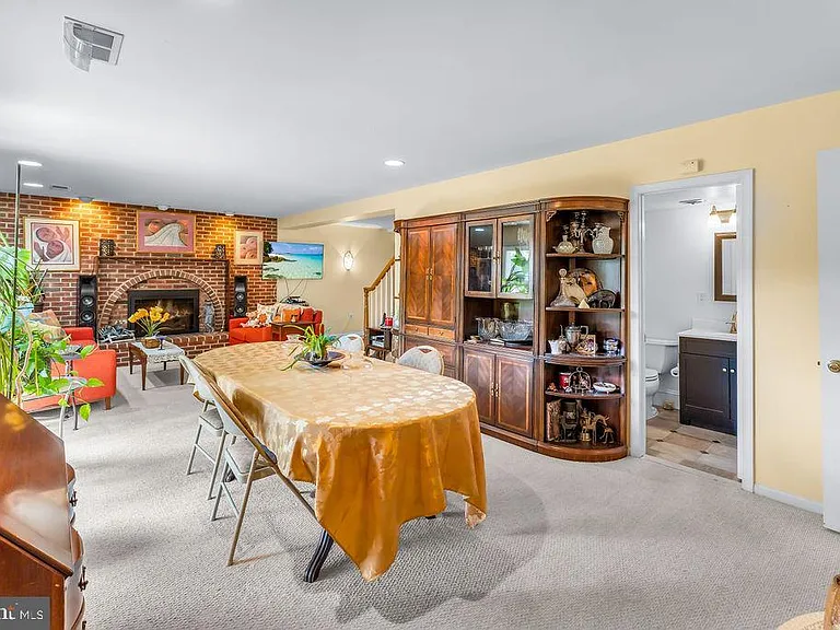 1329 Gresham Rd — Photo 38