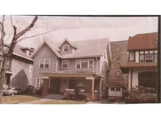 Sold by Jacob Gold Realty Inc. | media 1