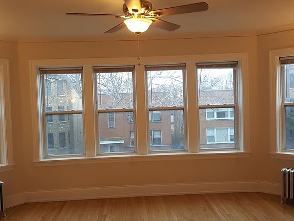 4th image of 5430 N Kimball Ave APT 3E