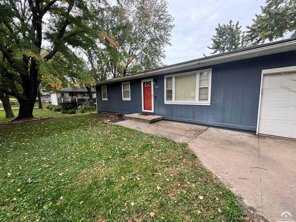 1229 Oak St, Eudora, KS 66025