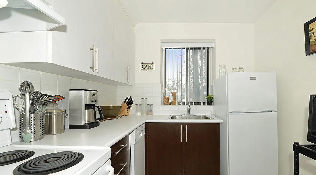 Building Photo - 501 Mount Pleasant Rd #407
