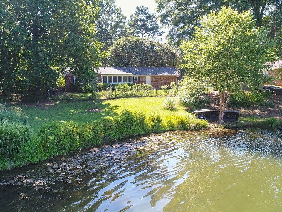 1st image of 5286 W Shore Dr SW
