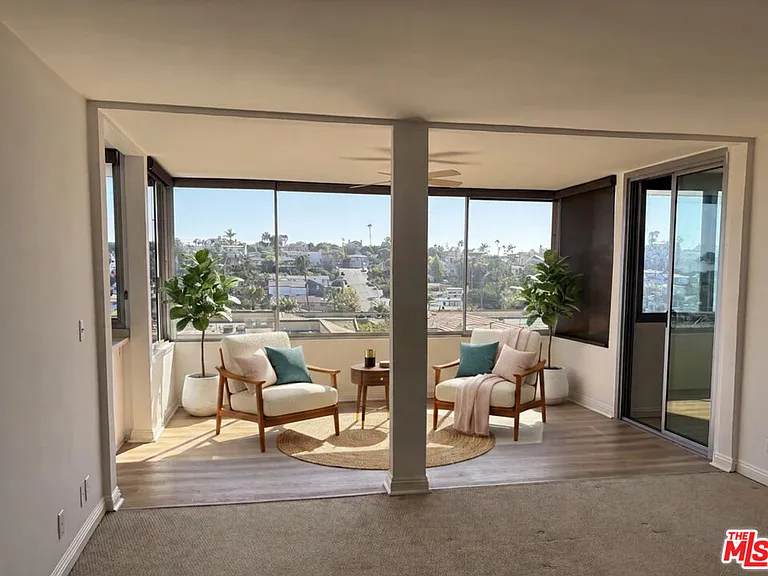 8701 Delgany Ave — Photo 3
