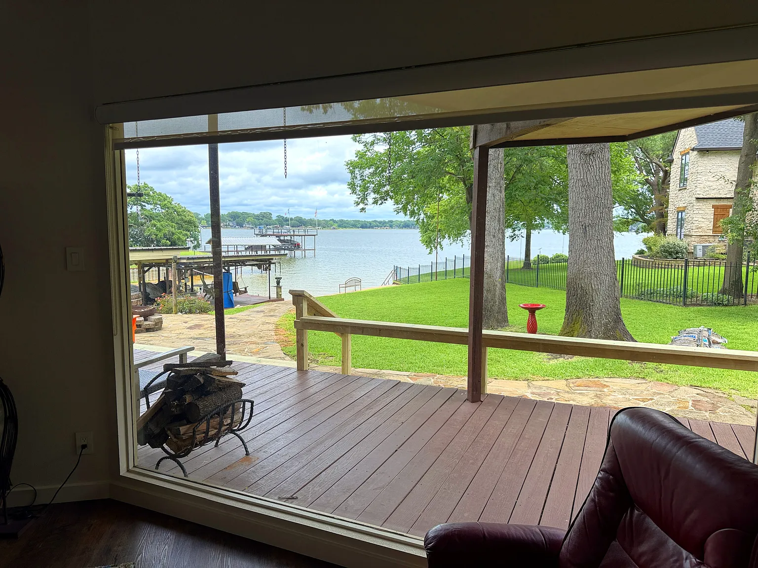 3 bed, 2000 sqft, $3,000 — Photo 3