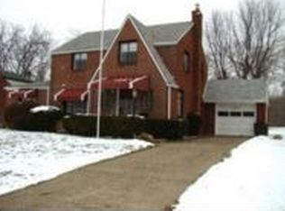 1331 Maple Ave, Verona, PA