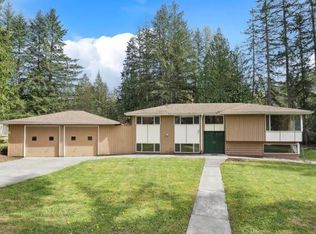 3042 245th Ave SE, Sammamish, WA 98075
