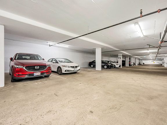 3rd image of 5355 Lane St Penthouse 13