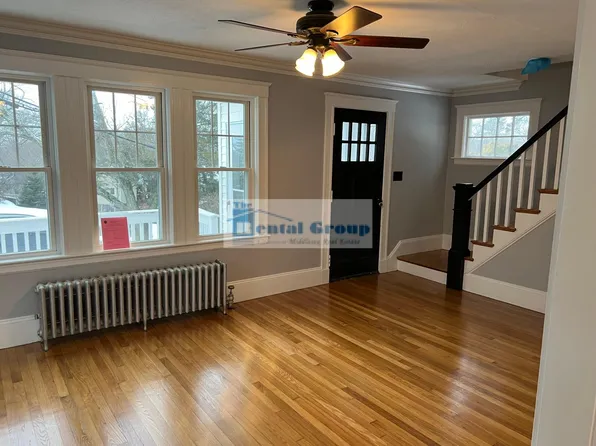 67 Dunster Ln, Winchester, MA 01890