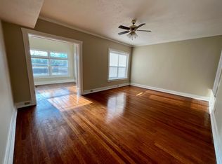 1008 S 2nd St #5, Springfield, IL 62704