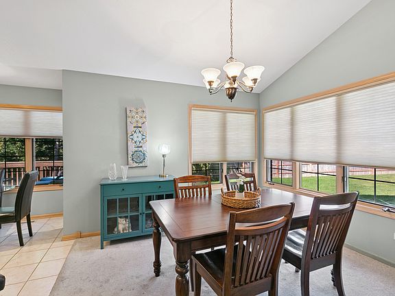 5th image of 18330 Pond View Ct