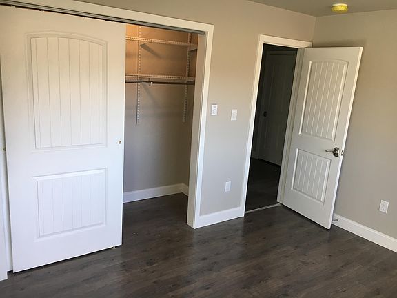 5th image of 1410 Western Dr APT C