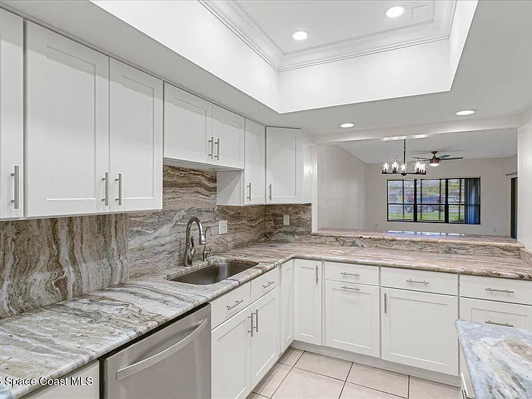 6165 S Mirror Lake Dr #103 — Photo 14