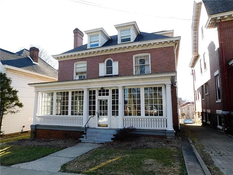 516 N Maple Ave photo 1