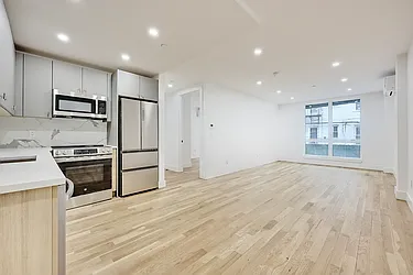 33 Clarkson Avenue, #3R