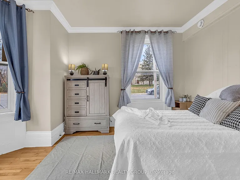 15 Elmsley St N #3 — Photo 9