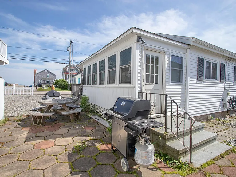 455 Seaside Ave — Photo 21