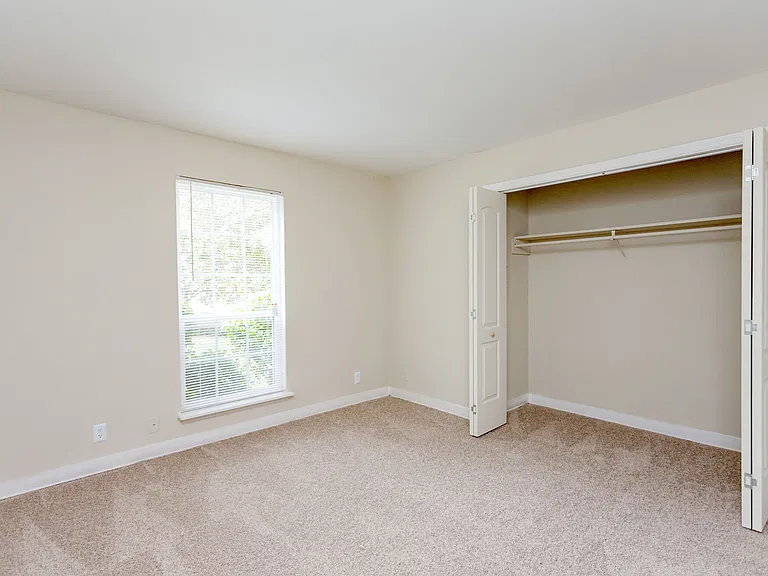 Southwood Apartments — Photo 20