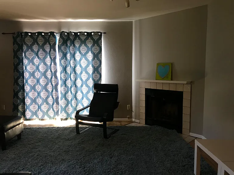 2426 S High St — Photo 23