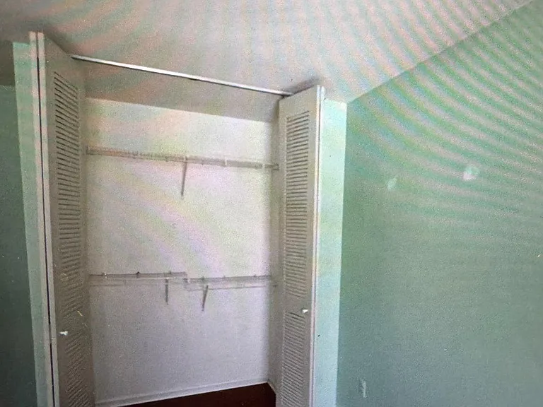 211 Gambocz Ct — Photo 16