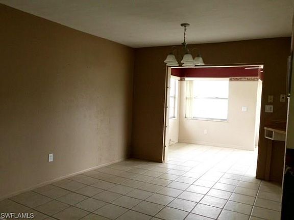 5th image of 25 Glenmont Dr W