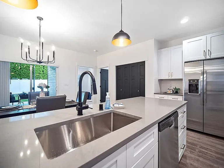 1511 E Metler Ln #1511 — Photo 5
