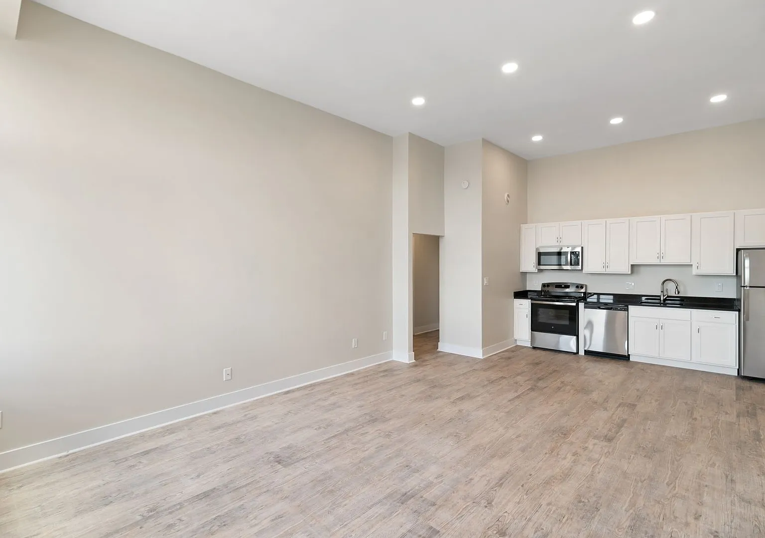 Fyfe Apartments — Photo 4