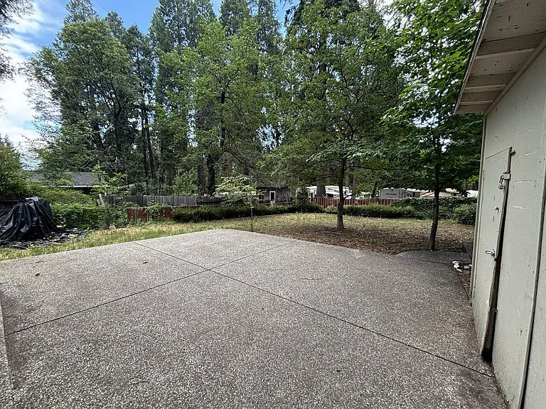 2895 Willow St — Photo 20