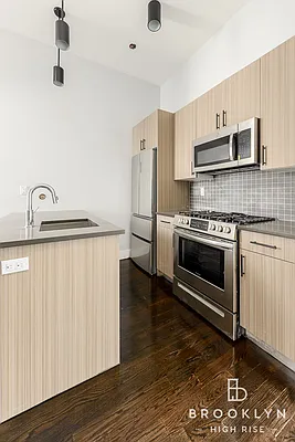 Rented by Brooklyn High Rise LLC | media 4