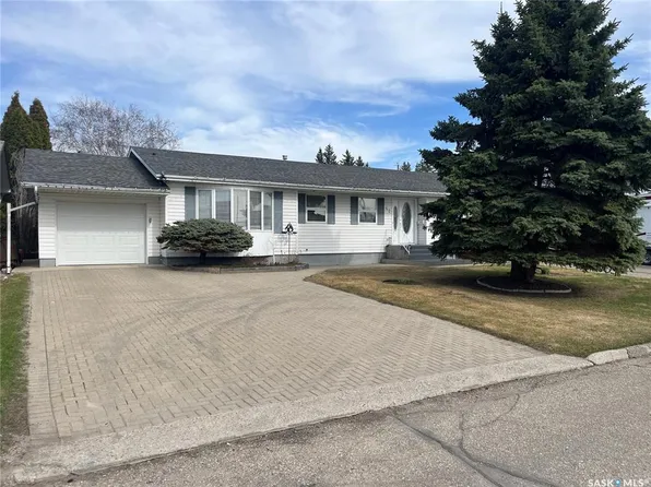 42 7th STREET NE, Wadena, SK S0A 4J0