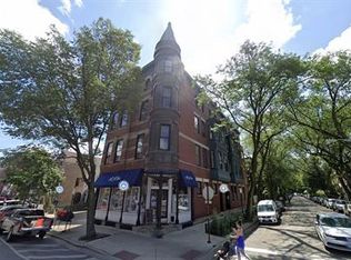 823 W Armitage Ave #1, Chicago, IL 60614