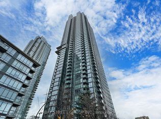 11 Brunel Ct #3716, Toronto, ON M5V 3Y3