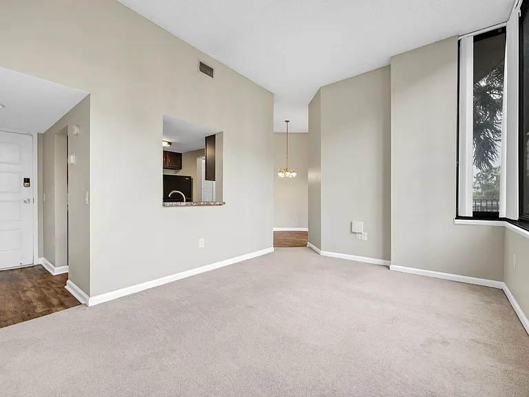 1100 Wheat St #104 — Photo 8