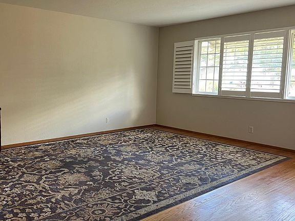 2nd image of 248 E Pacific Ave