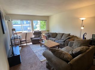 926 S Brooks St APT 3, Madison, WI 53715