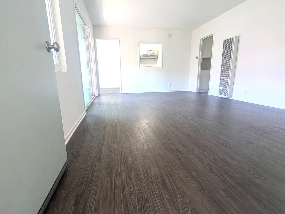 1st image of 3694 Redondo Beach Blvd