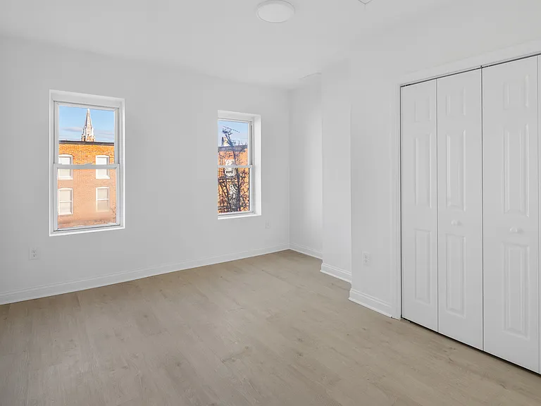 315 E Fort Ave — Photo 19