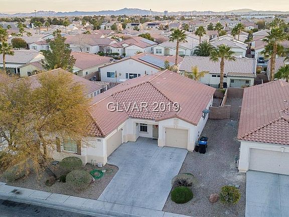 3rd image of 4211 Autumndale Ave