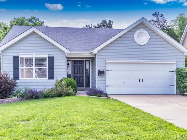 5298 Sunflower Dr, Eureka, MO 63025