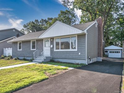 3970 Worthmor Drive, Seaford, NY, 11783