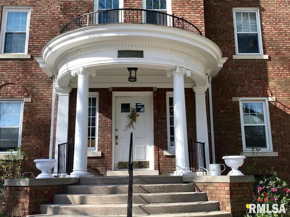 1217 W Fayette Ave, Springfield, IL 62704