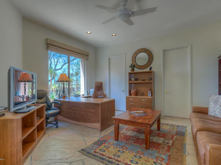 34125 N Boulders Pkwy — Photo 26