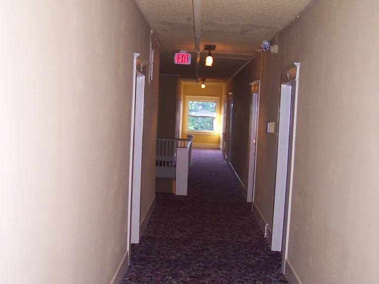 16 SW Porter St #101 — Photo 19