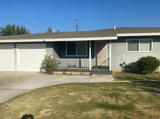 424 Walnut St, Shafter, CA 93263