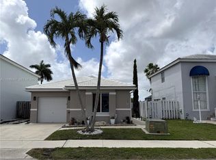 3091 Lighthouse Pl, Margate, FL 33063