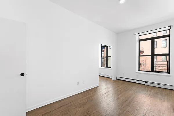 Rented by Ntrust Realty LLC | media 14