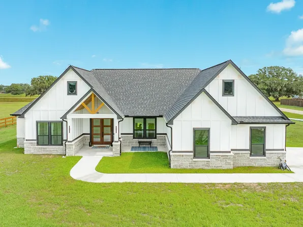 1208 Quarter Horse Trl, Angleton, TX 77515