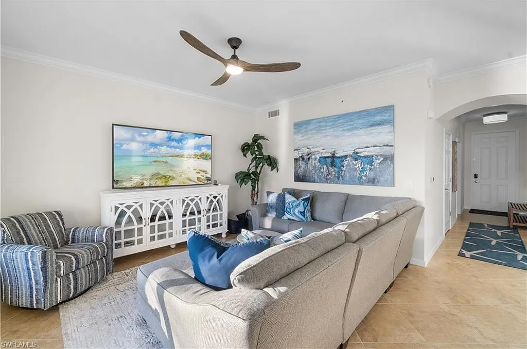 9727 Acqua Ct — Photo 3