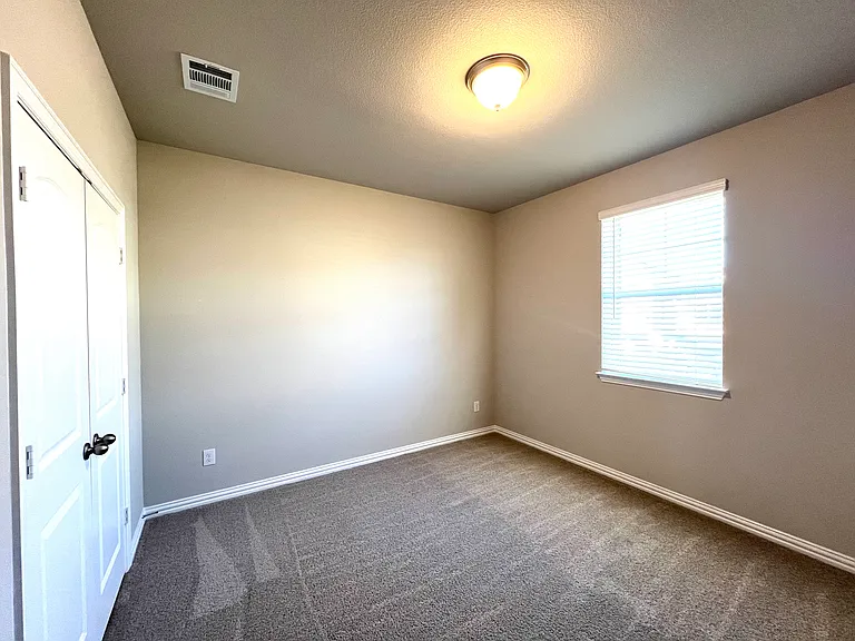 3305 Cross Shore Dr — Photo 18