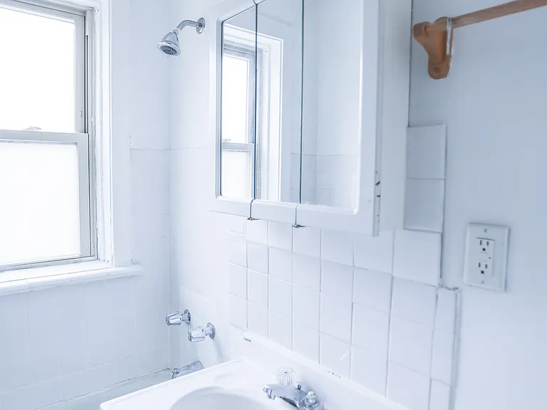 4043 W Melrose St #1S — Photo 7