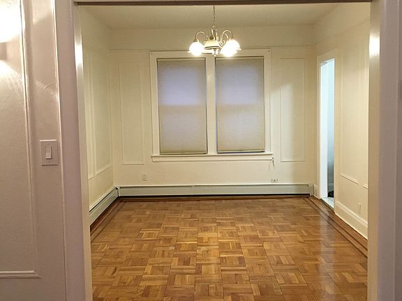 5th image of 5059 40th St